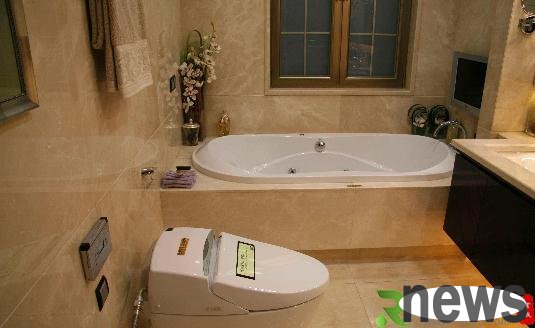 Is there a odor in the bathroom? Let’s try these little things to remove the odor!