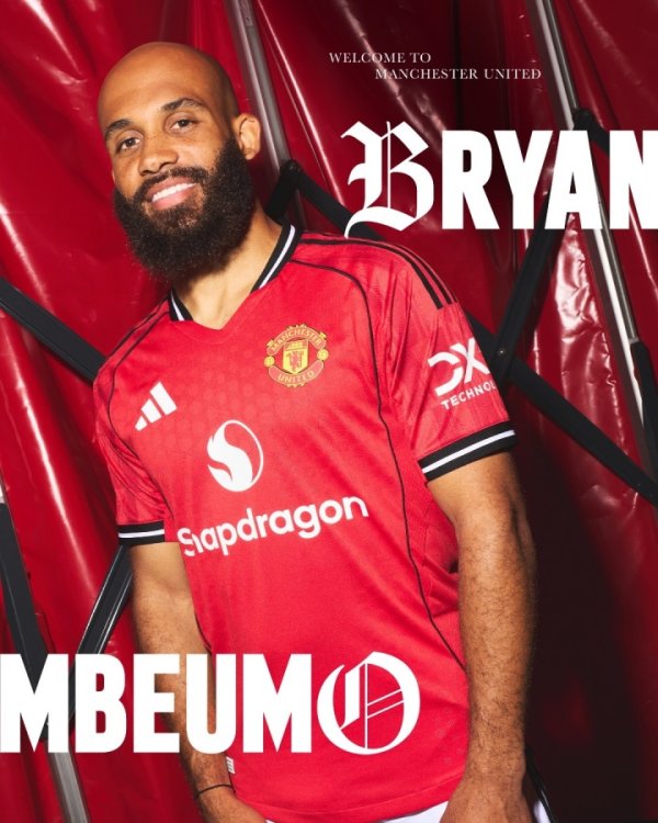 Total price of 71 million pounds! Official: Mbemo joins Manchester United to set a record for Brentford transfer fee 💸