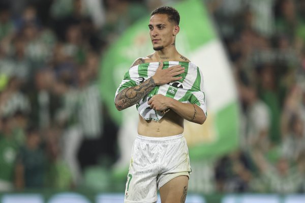 Chairman Betis: Manchester United asked Anthony very high, I think it is more feasible to rent it again