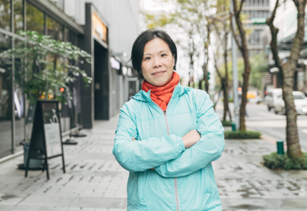 Watch countless seniors taking care of the scene! Service member Yang Jiamin: 3 psychological preparations to do after the age of 50
