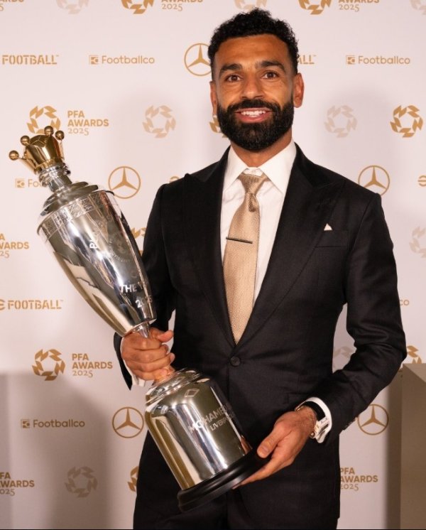 Salah delivered his award speech: The championship is the most important thing, we will work hard again this season