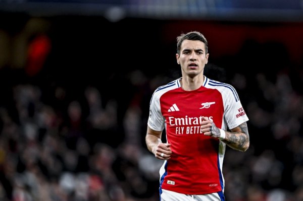 Reporter: In order to complete the Eze deal, Arsenal may propose to let Kiviol join Crystal Palace