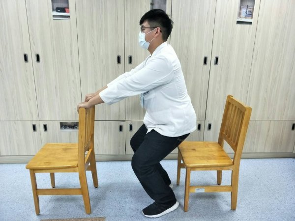 Doctor: One chair can improve immunity when you are eliminating the epidemic at home