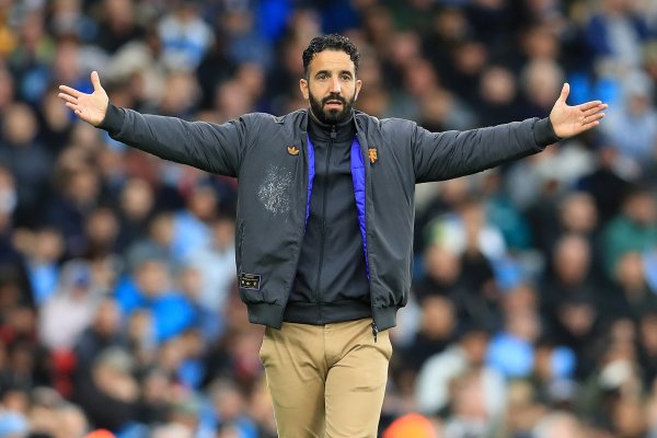 Reporter: Manchester United will turn the advantage of missing the European game into a disadvantage, and the sluggishness of losing will last longer